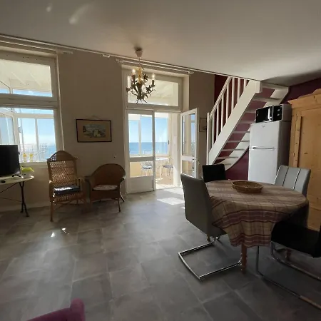 Appartement Duplex Front De Mer Avec Vue Exeptionnelle - Meuble Et Equipe - Fr-1-361-32 * Bouillon