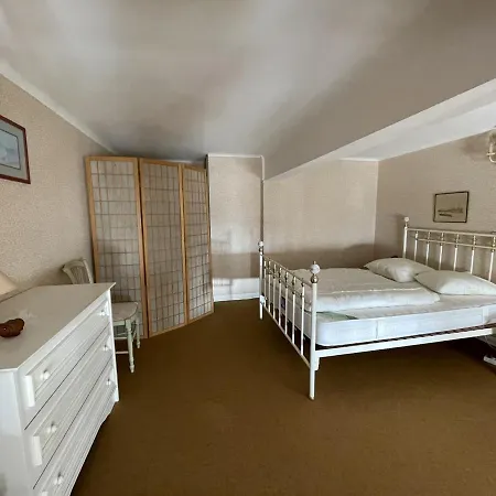 Duplex De Charme En Front De Mer Avec Veranda - Fr-1-361-32 Lägenhet Bouillon