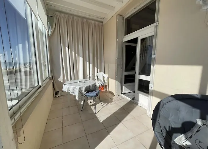 Duplex De Charme En Front De Mer Avec Veranda - Fr-1-361-32 Bouillon