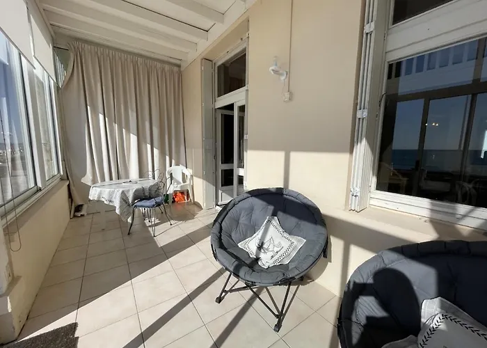 Duplex De Charme En Front De Mer Avec Veranda - Fr-1-361-32 Apartment *