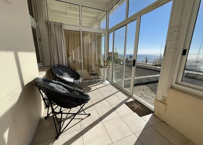 Duplex De Charme En Front De Mer Avec Veranda - Fr-1-361-32 Apartment *