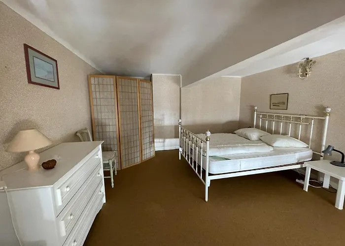 Duplex De Charme En Front De Mer Avec Veranda - Fr-1-361-32 Apartment Bouillon